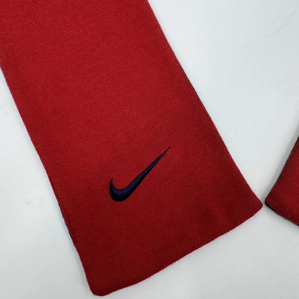 Nike US Soccer Reversible Knit Scarf‎ Red Navy Blue Embroidered Logo Fan Gear